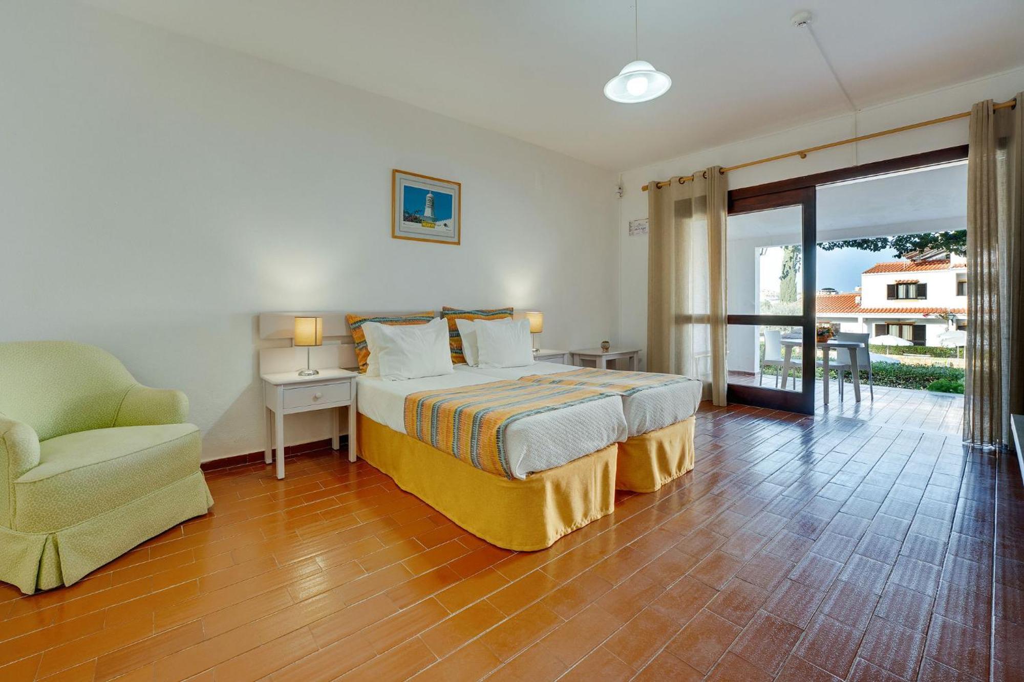 Balaia Sol Holiday Club "Family Resort" Albufeira Ngoại thất bức ảnh